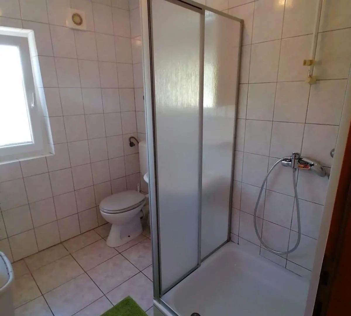 Apartment Villa Anna Pinezici  Croatia